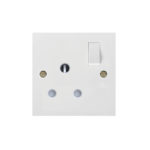 Molded White Square Profile 1G 15A Switched Socket-SP